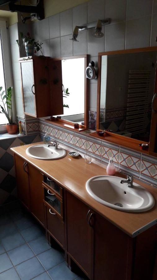 Villa Victoria Mosonmagyaróvár エクステリア 写真